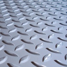 Лист нержавеющий рифленый г/к чечевица 08Х22Н6Т 2,5 мм ГОСТ 8568-77